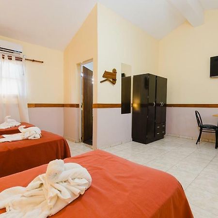 Hotel Turin Вилья-Карлос-Пас Экстерьер фото