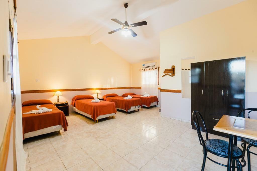 Hotel Turin Вилья-Карлос-Пас Экстерьер фото