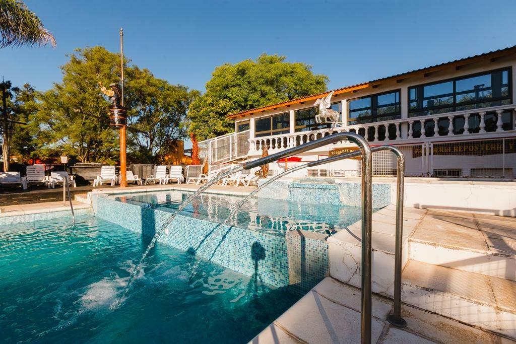 Hotel Turin Вилья-Карлос-Пас Экстерьер фото